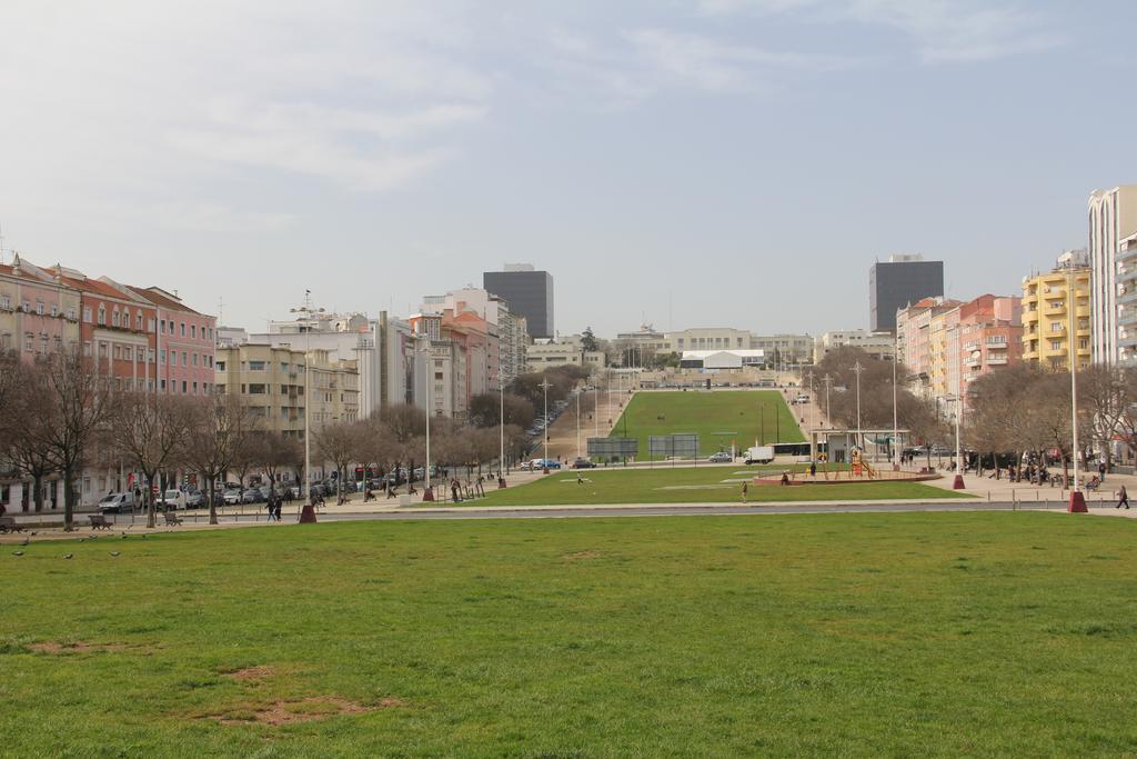 Apartamento Junto A Fonte Luminosa Lisbon Bagian luar foto